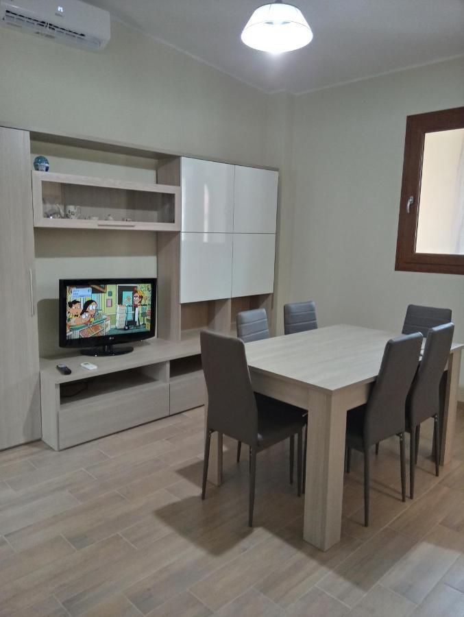 Sìnnai Luminoso Appartamento Con Terrazza......C.U......Q2483 מראה חיצוני תמונה